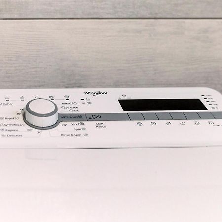Loft Condo Next To Metro Station. Amazing View! Athens Ngoại thất bức ảnh