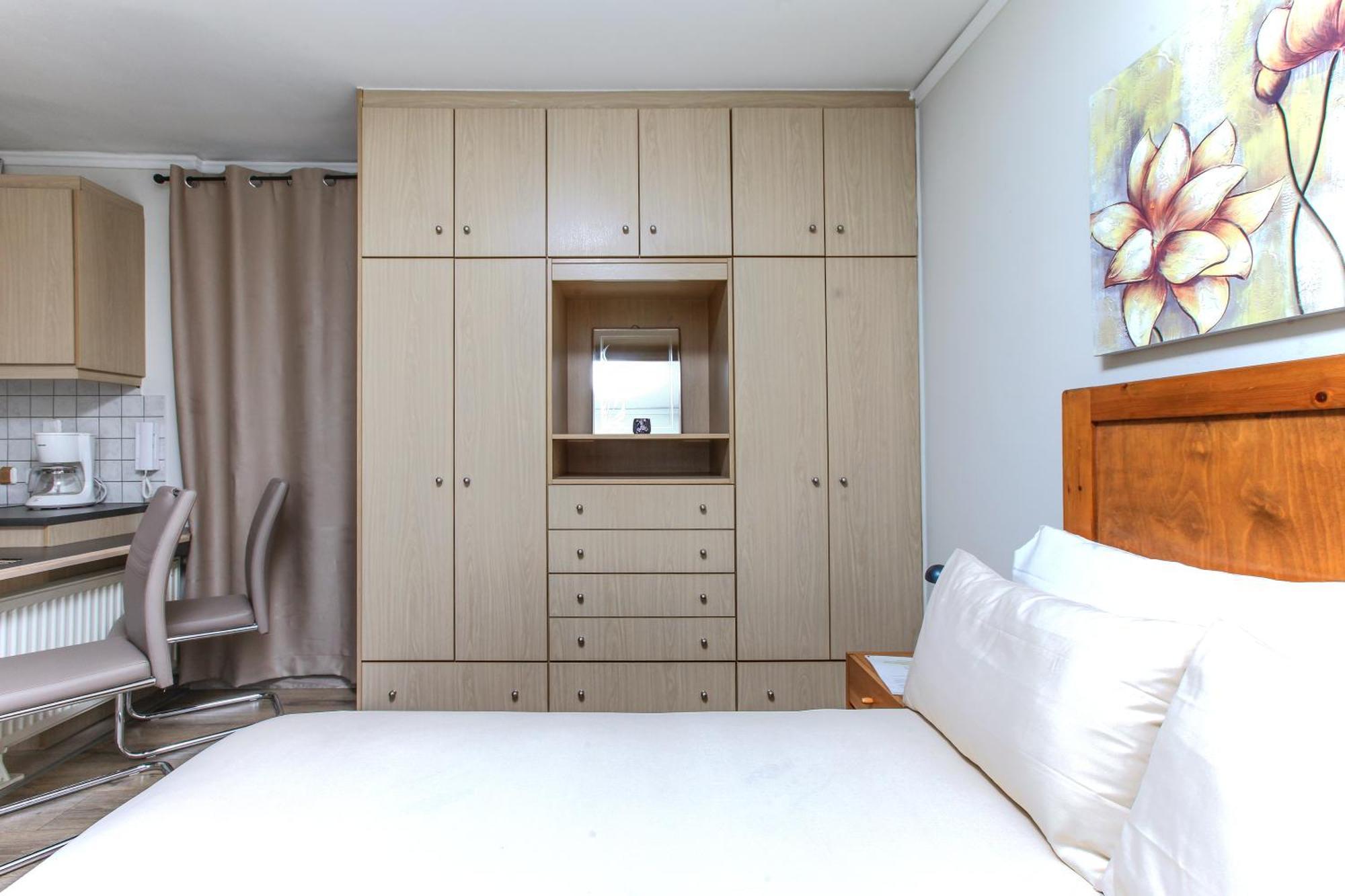 Loft Condo Next To Metro Station. Amazing View! Athens Ngoại thất bức ảnh